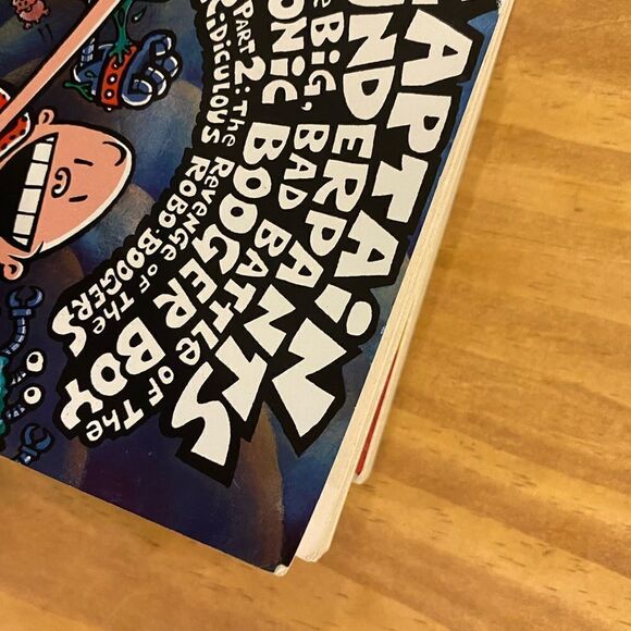 Captain underpants books 1 is 2 books in 1! - Picture 7 of 10